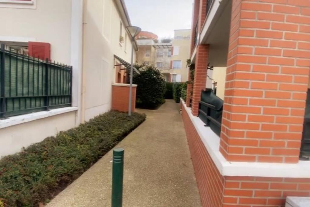 Les Grenats Apartment Conflans-Sainte-Honorine Luaran gambar