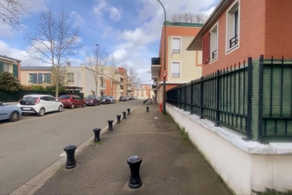 Les Grenats Apartment Conflans-Sainte-Honorine Luaran gambar